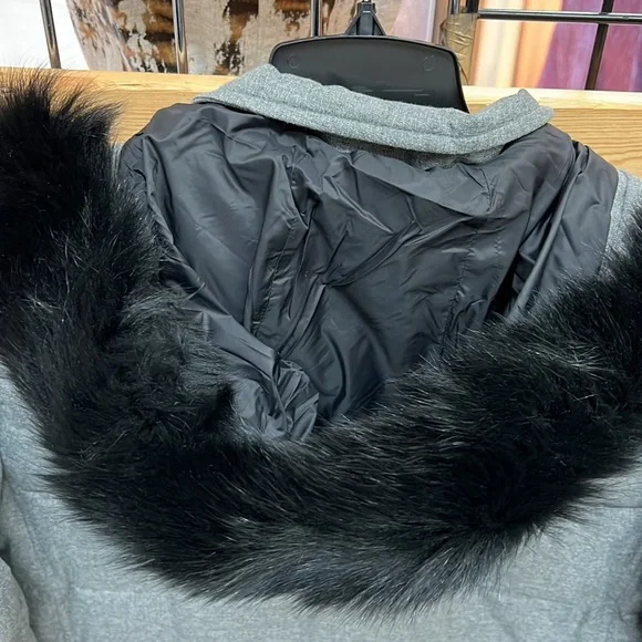 NWT,tahari mens real fur top puffer jacket light grey - Picture 9 of 17